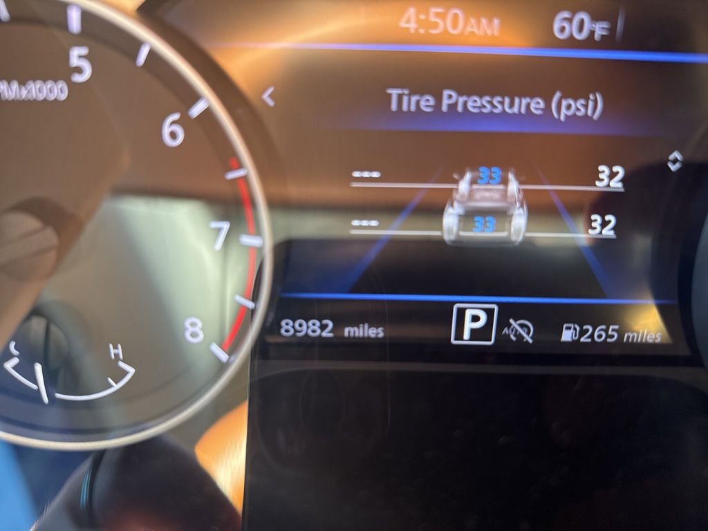 Used 2025 Nissan Sentra SV w/ SV Premium Package image 8