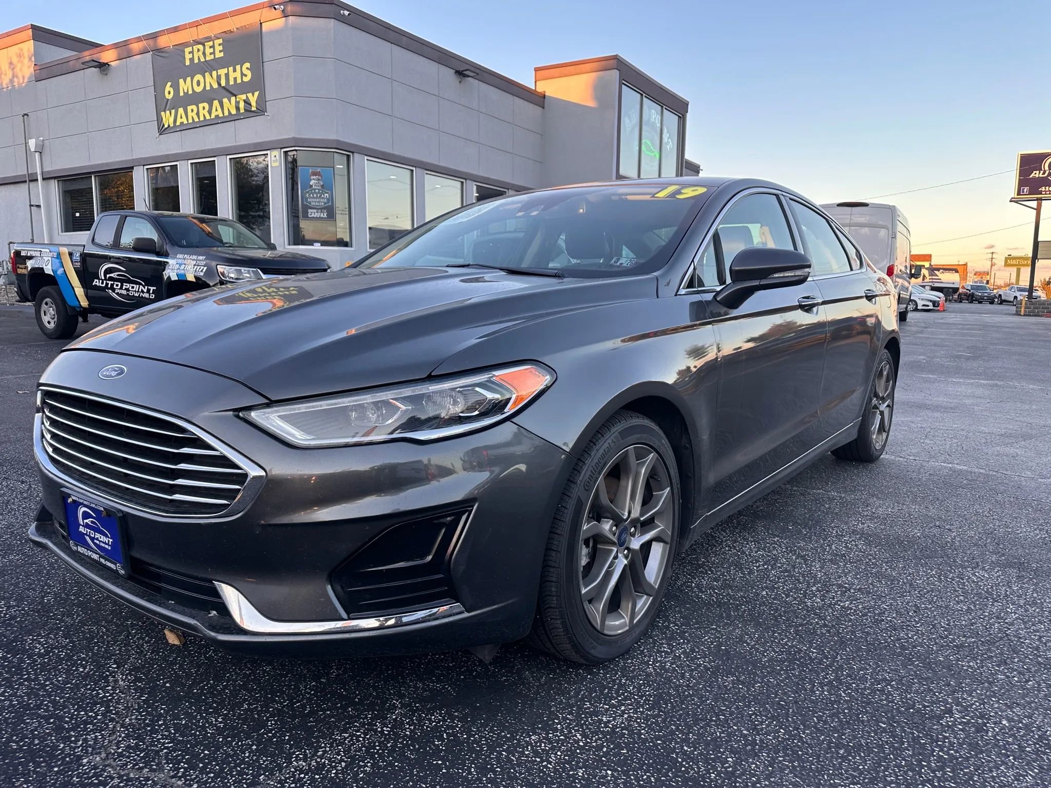 Used 2019 Ford Fusion SEL image 1