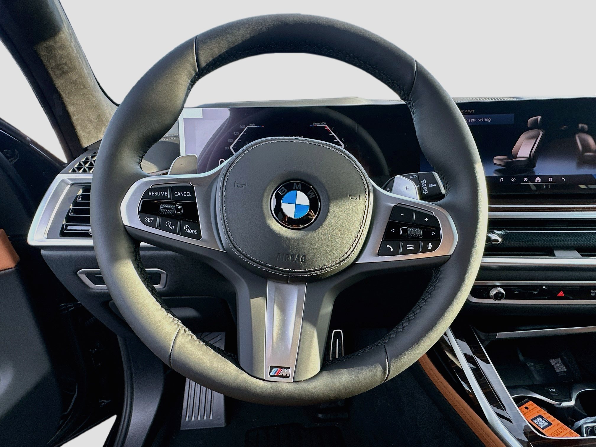 New 2027 BMW X7 xDrive40i w/ M Sport Package AWD/4WD image 6