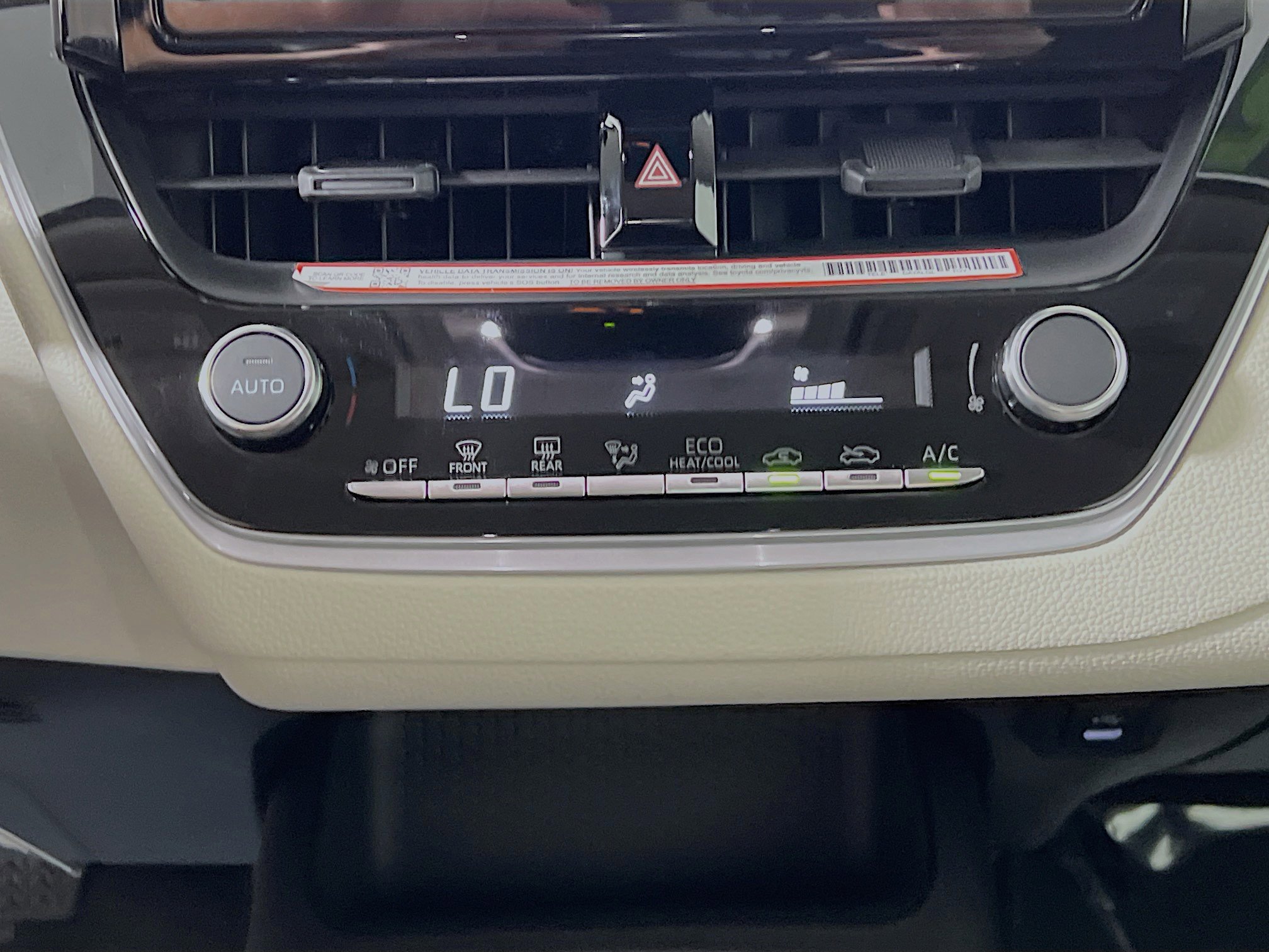 Used 2025 Toyota Corolla LE FWD image 25