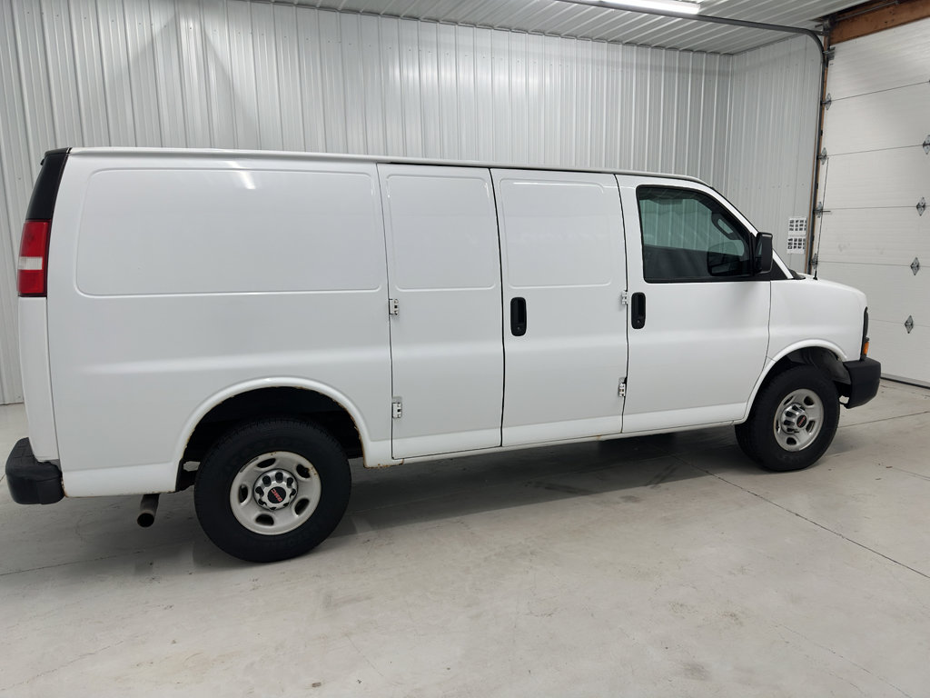 Used 2016 GMC Savana 3500 image 6