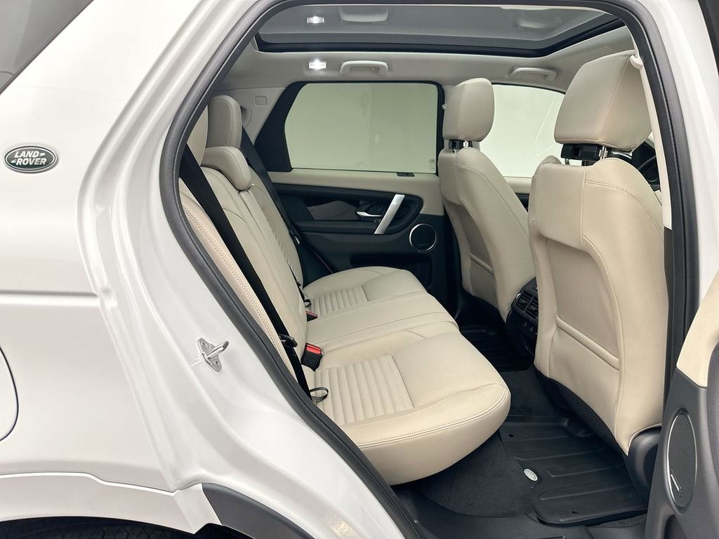 Certified 2025 Land Rover Discovery Sport S image 5