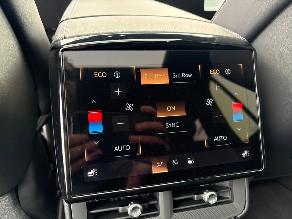 New 2026 Cadillac Vistiq Luxury image 43