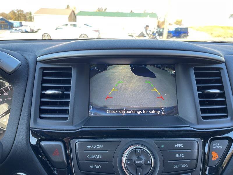 Used 2019 Nissan Pathfinder S AWD/4WD image 19