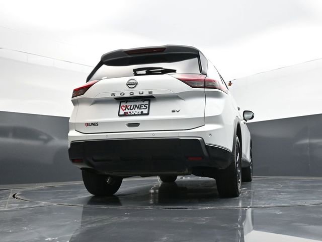 Used 2024 Nissan Rogue SV FWD image 52