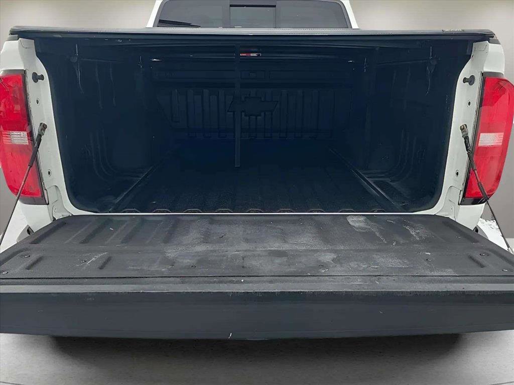 Used 2017 Chevrolet Colorado LT w/ LT Convenience Package image 8