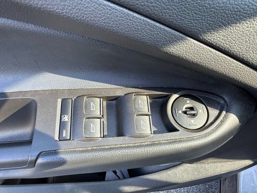 Used 2019 Ford Escape S FWD image 16