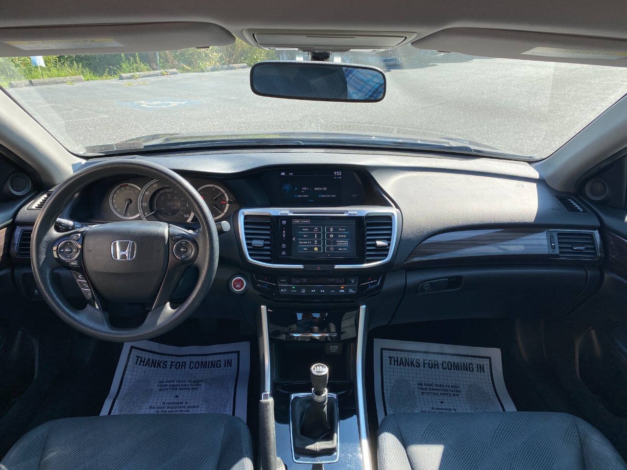 Used 2016 Honda Accord EX image 25