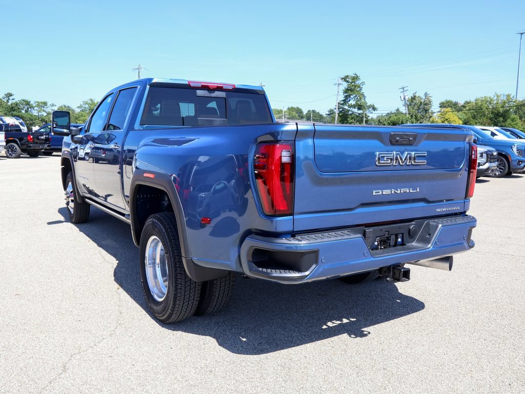 New 2026 GMC Sierra 3500 Denali Ultimate AWD/4WD image 32