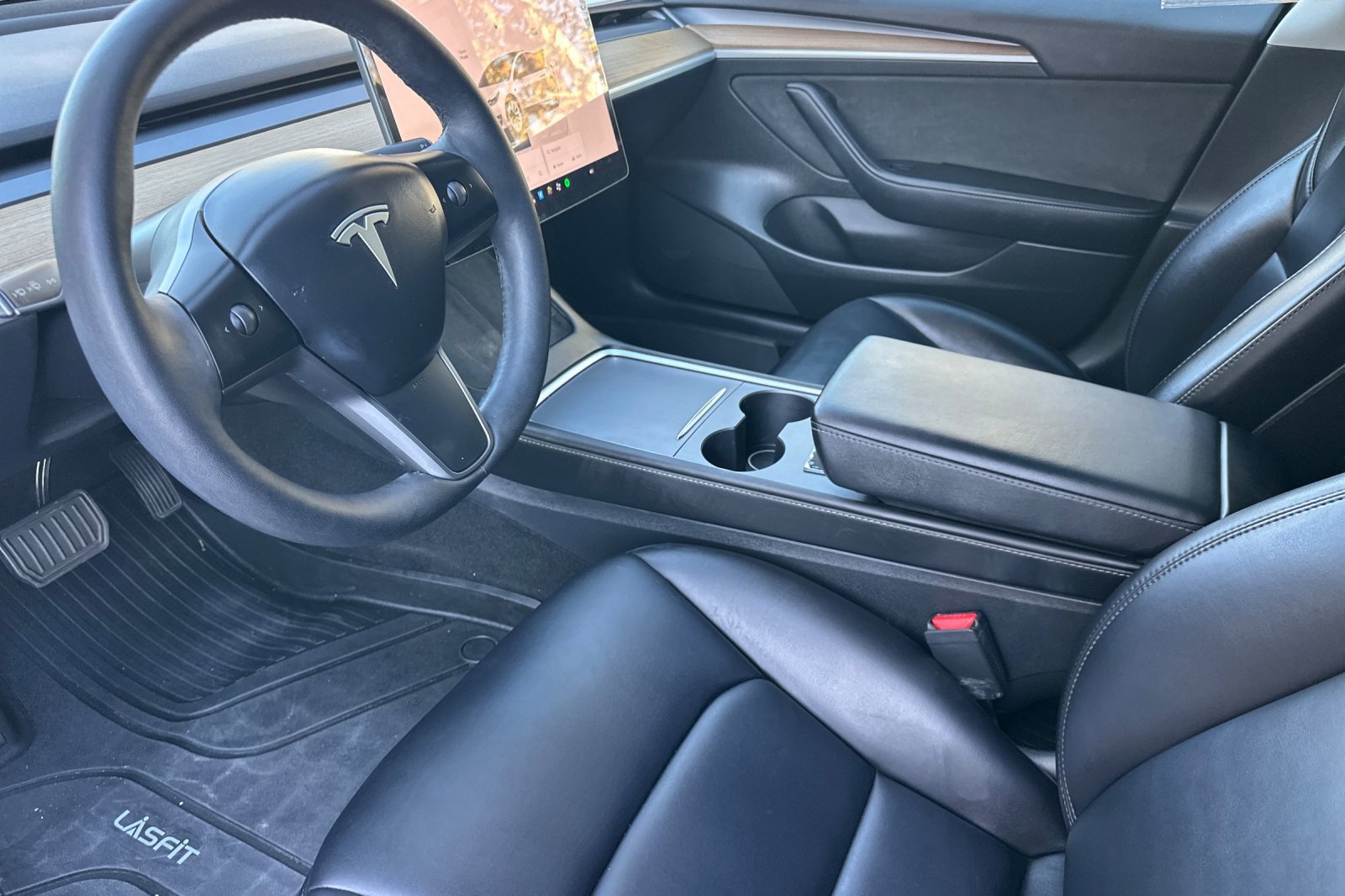 Used 2023 Tesla Model 3 Standard Range RWD image 10