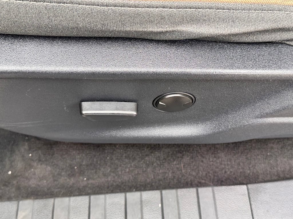 Certified 2023 Ford F150 XLT AWD/4WD image 17