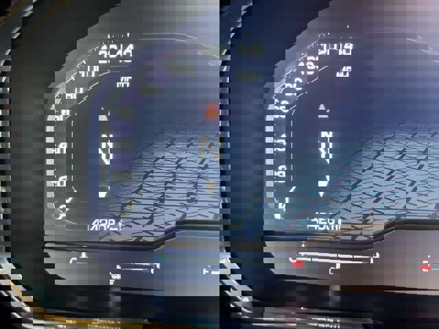 Used 2023 GMC Sierra 1500 SLT w/ SLT Premium Package image 16