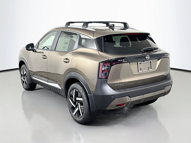 New 2026 Nissan Kicks SV w/ Cold Weather Package FWD image 5