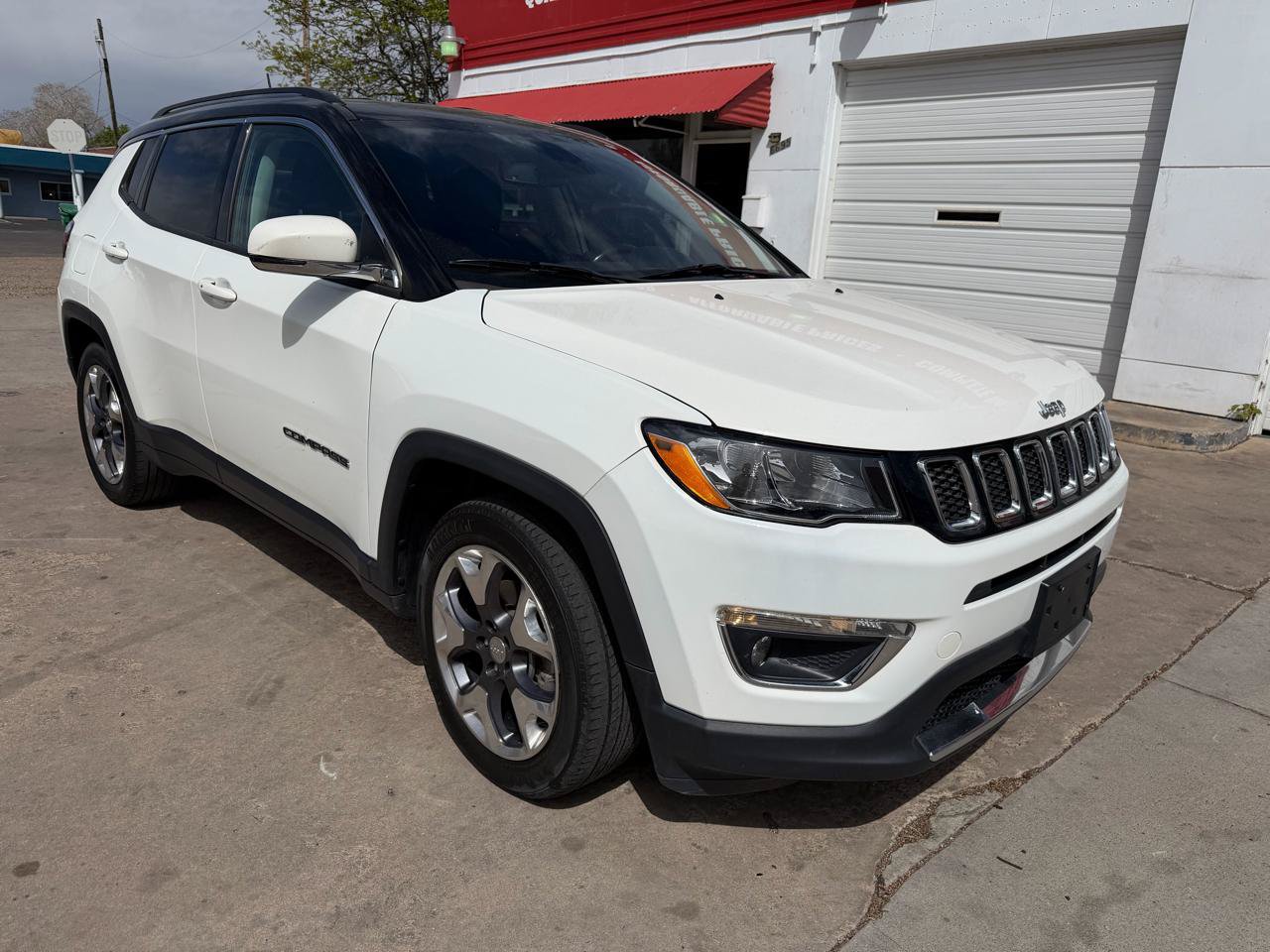 Used 2020 Jeep Compass Limited FWD image 4
