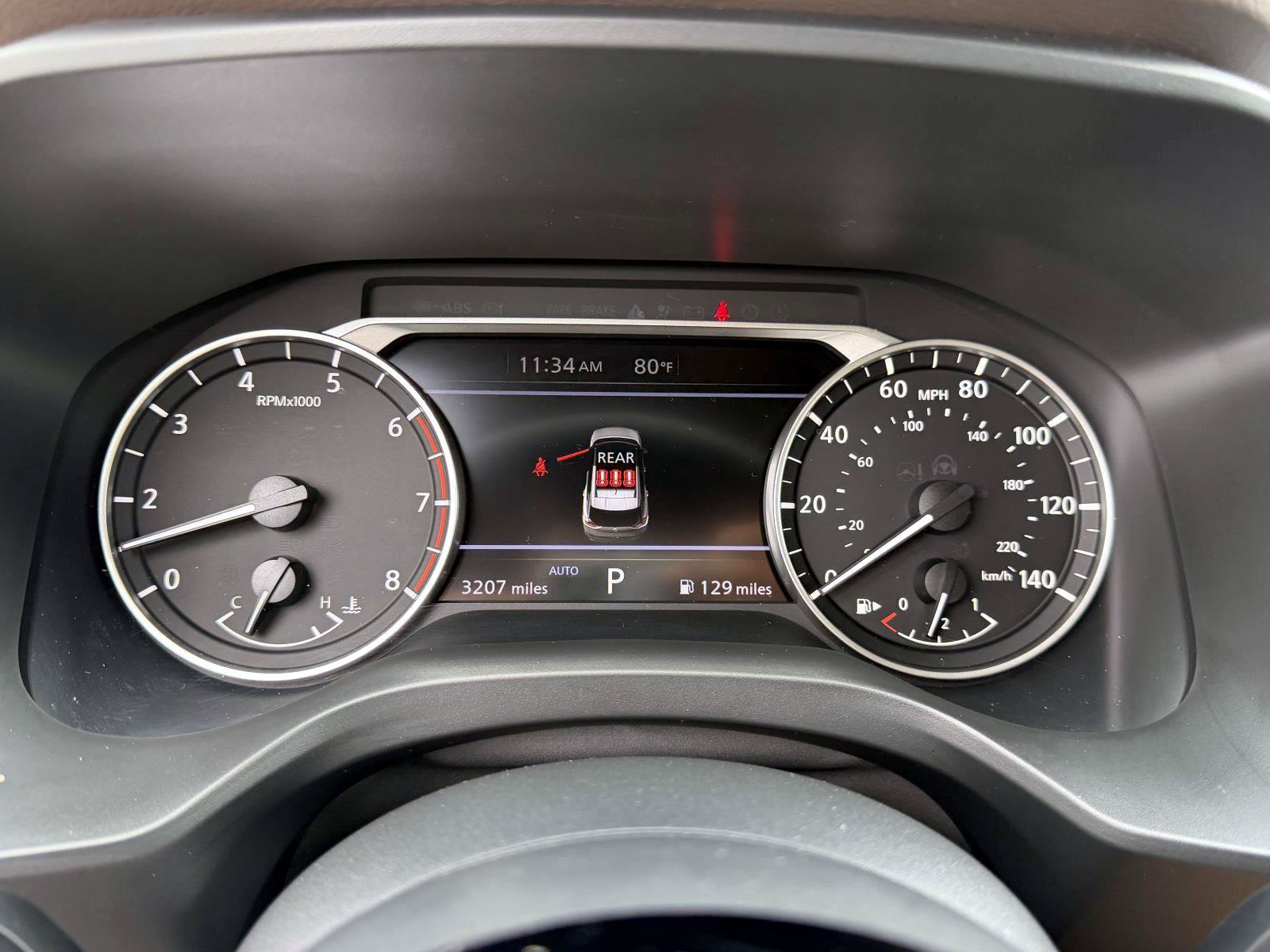 Used 2023 Nissan Rogue SV AWD/4WD image 25
