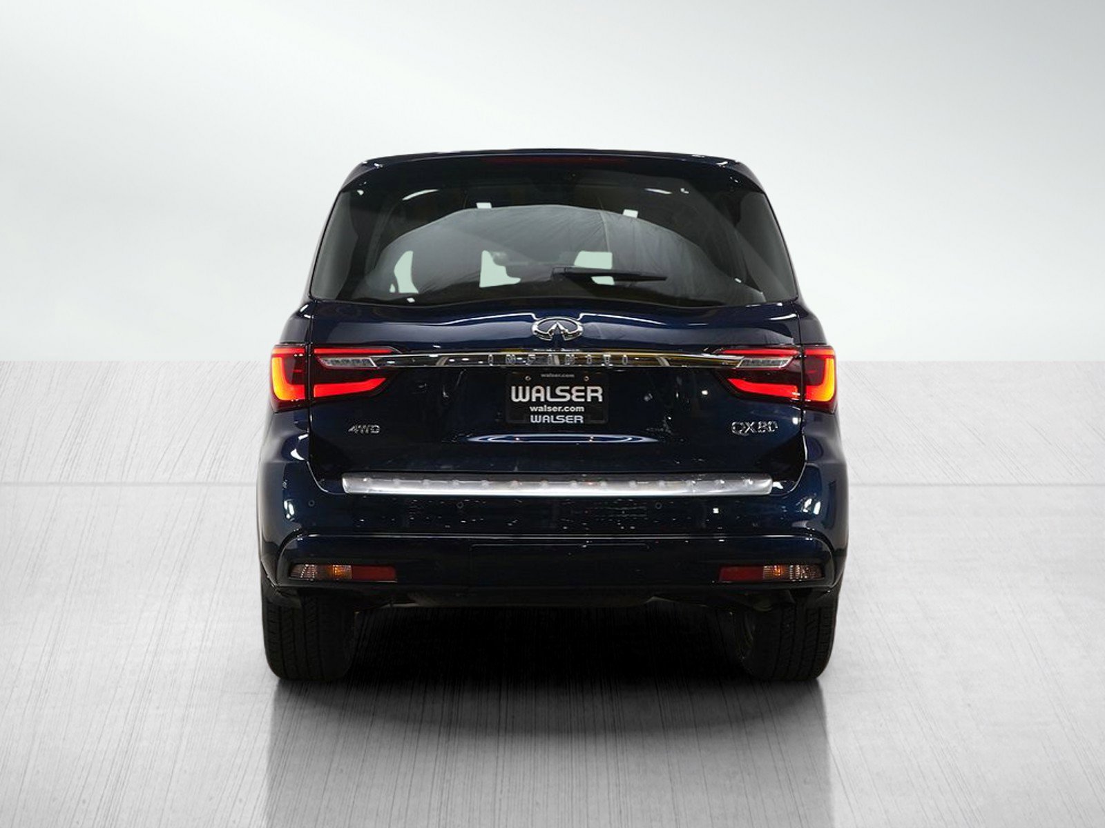 Used 2022 INFINITI QX80 Luxe image 4