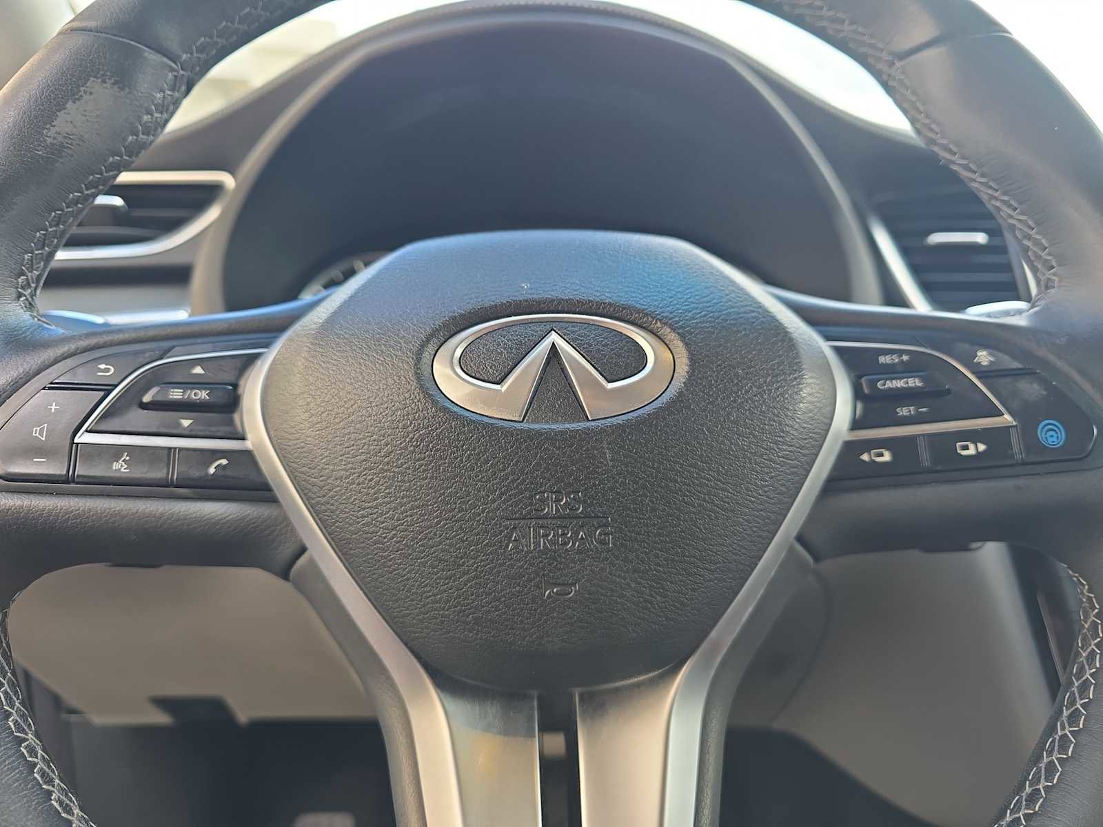 Used 2023 INFINITI QX50 Luxe FWD image 21