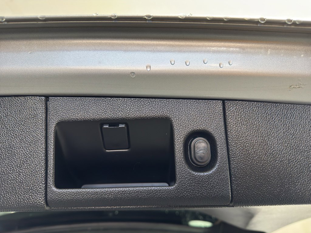 Used 2017 Chevrolet Tahoe Premier image 37