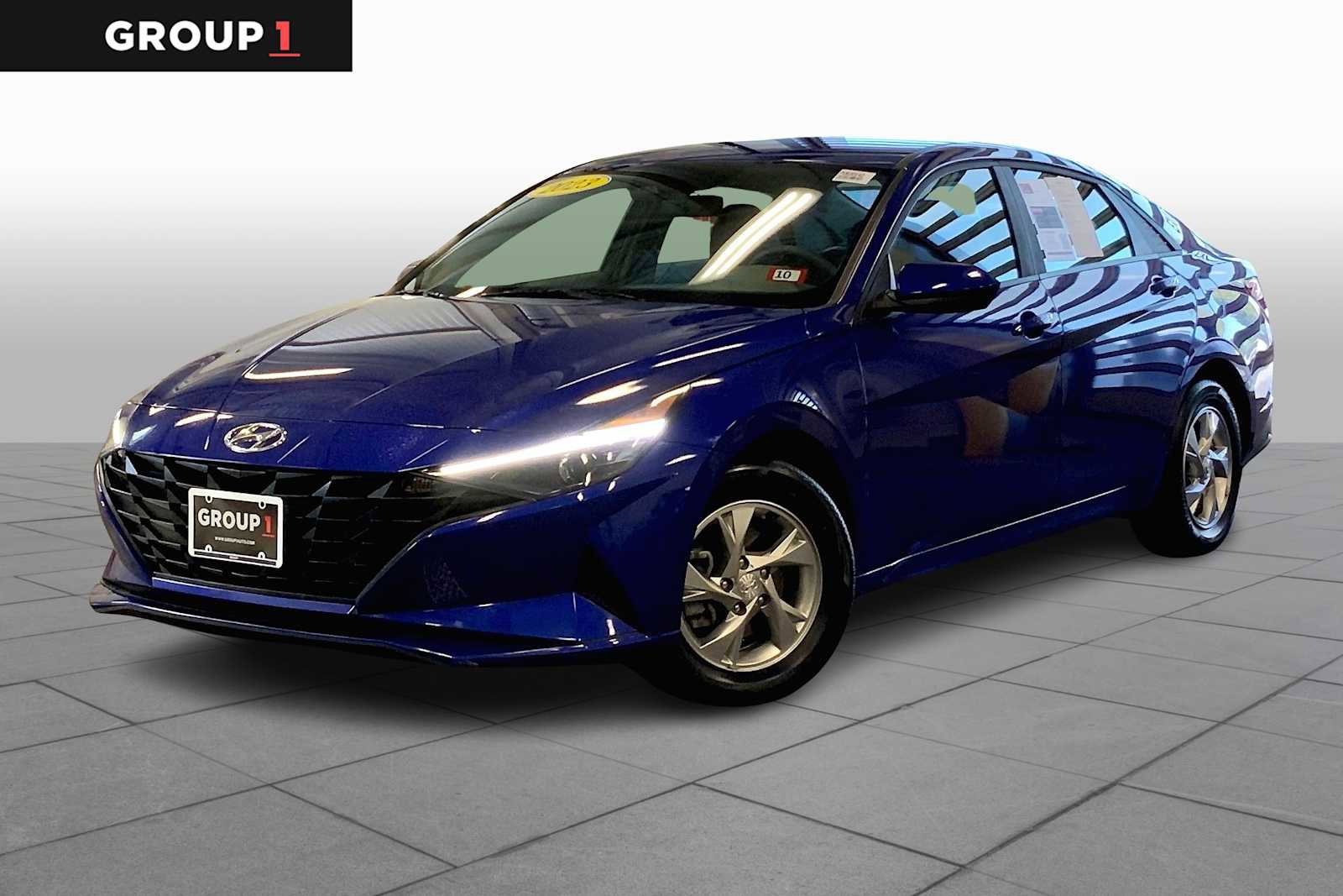 Used 2023 Hyundai Elantra SE