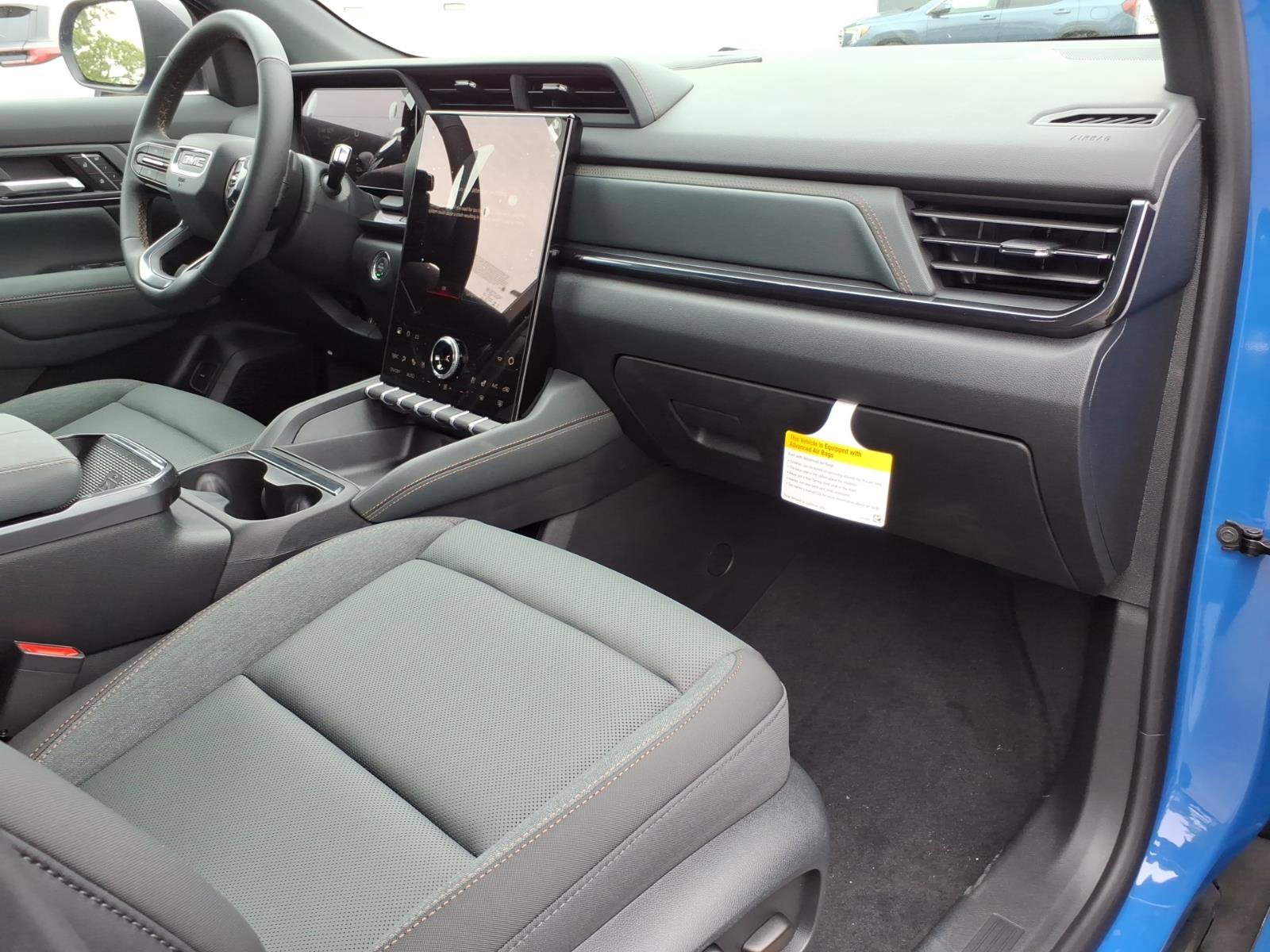 New 2026 GMC Terrain AT4 w/ Convenience Package III AWD/4WD image 10
