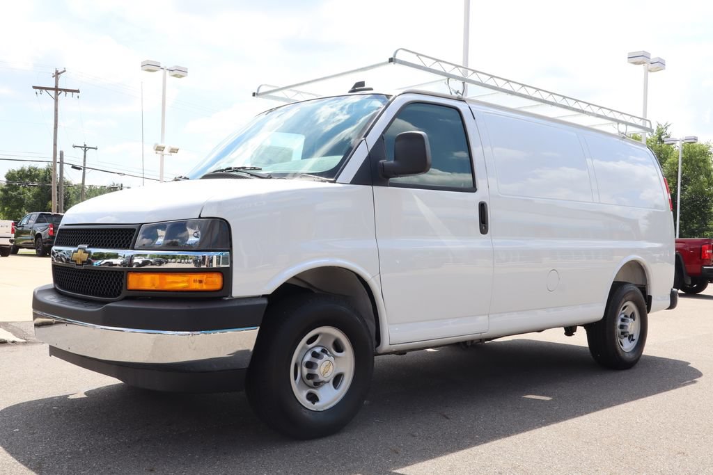 New 2025 Chevrolet Express 2500 w/ Driver Convenience Package RWD image 6