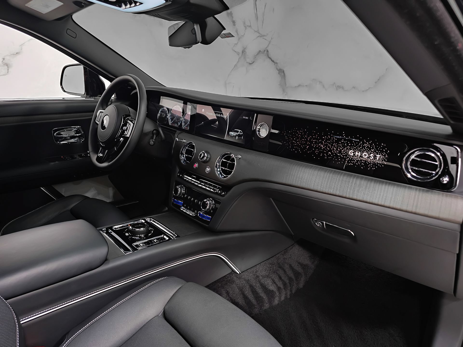 Used 2023 Rolls-Royce Ghost w/ Ghost Package AWD/4WD image 20