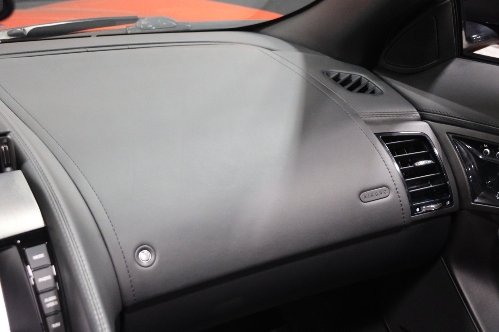 Used 2014 Jaguar F-TYPE Convertible image 51