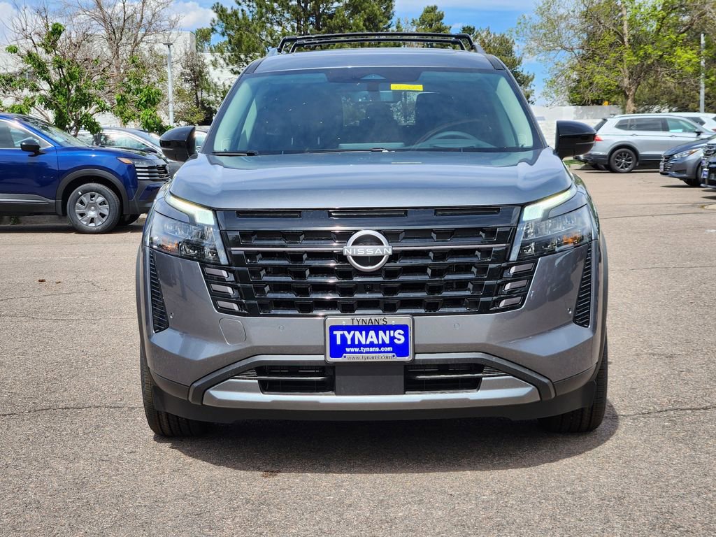 New 2026 Nissan Pathfinder Platinum w/ Cargo Package AWD/4WD image 2