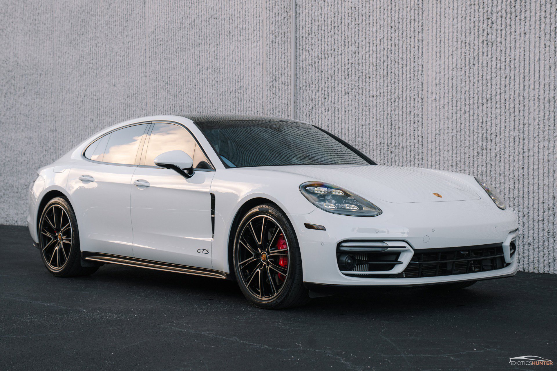 Used 2021 Porsche Panamera GTS AWD/4WD image 3