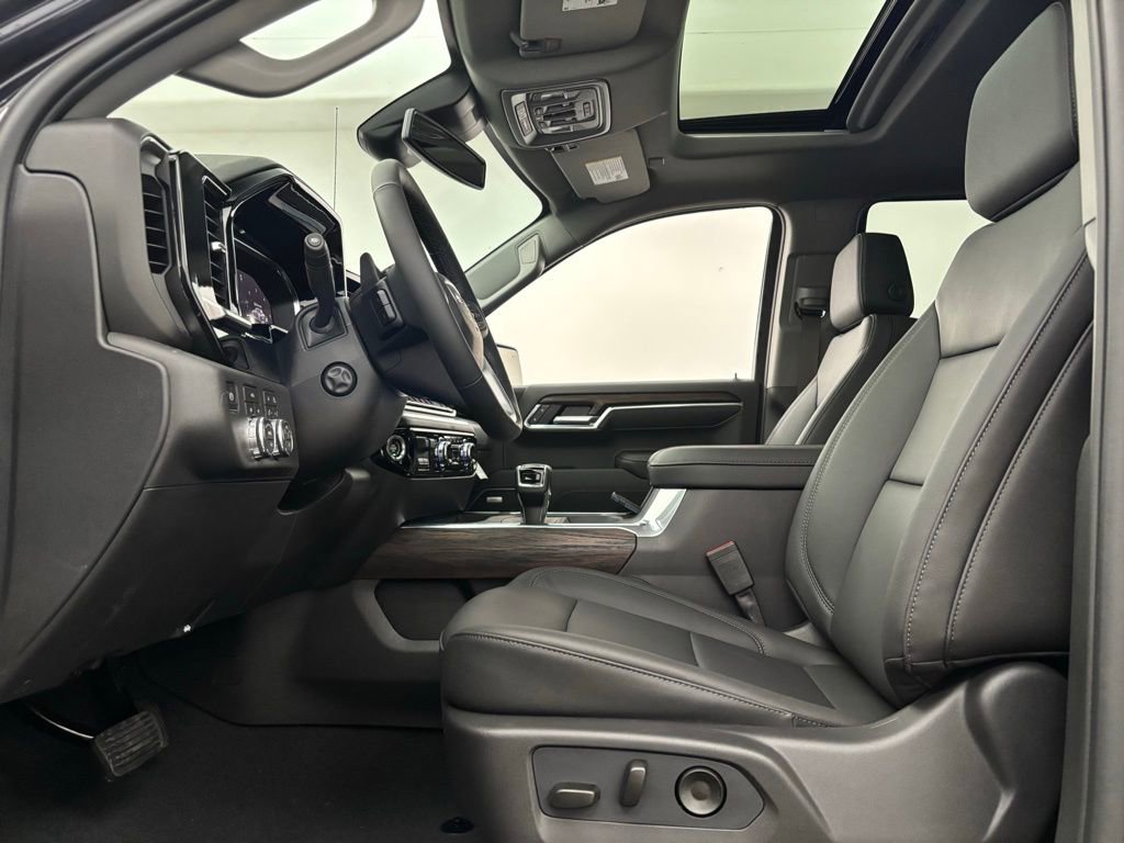 New 2026 GMC Sierra 1500 SLT w/ SLT Premium Package image 18