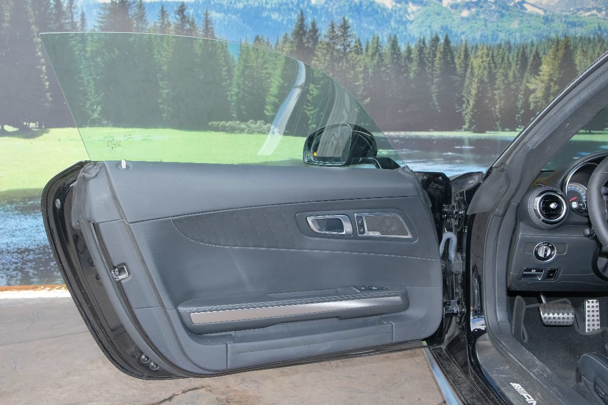 Used 2018 Mercedes-Benz AMG GT C image 34