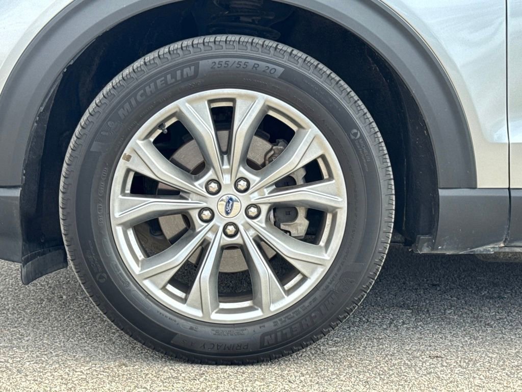 Used 2022 Ford Explorer XLT w/ Equipment Group 202A image 39