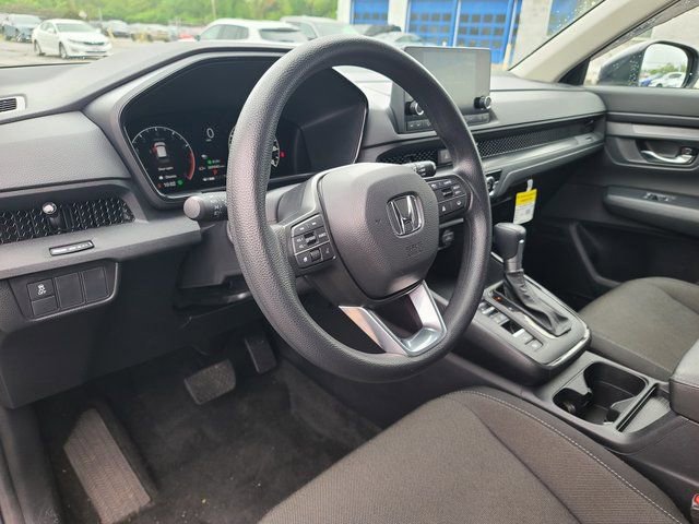 Used 2025 Honda CR-V LX image 6