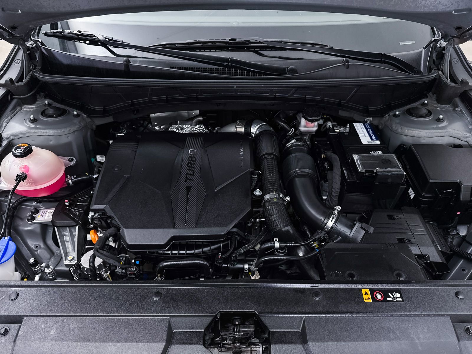 Used 2023 Hyundai Santa Cruz SEL Premium image 11