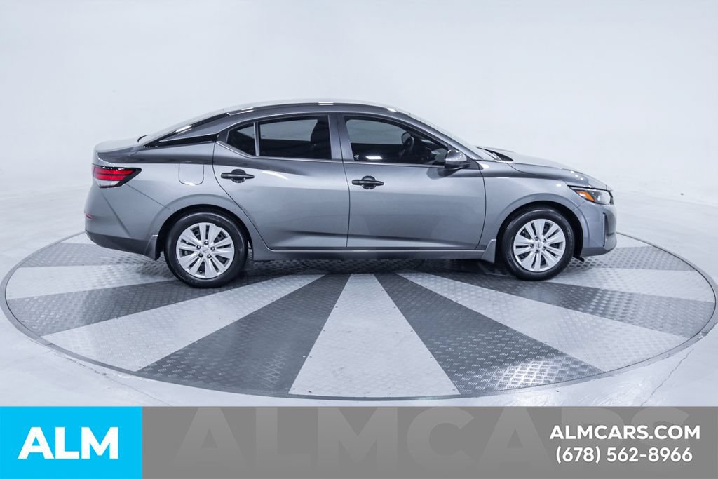 Used 2025 Nissan Sentra S FWD image 11