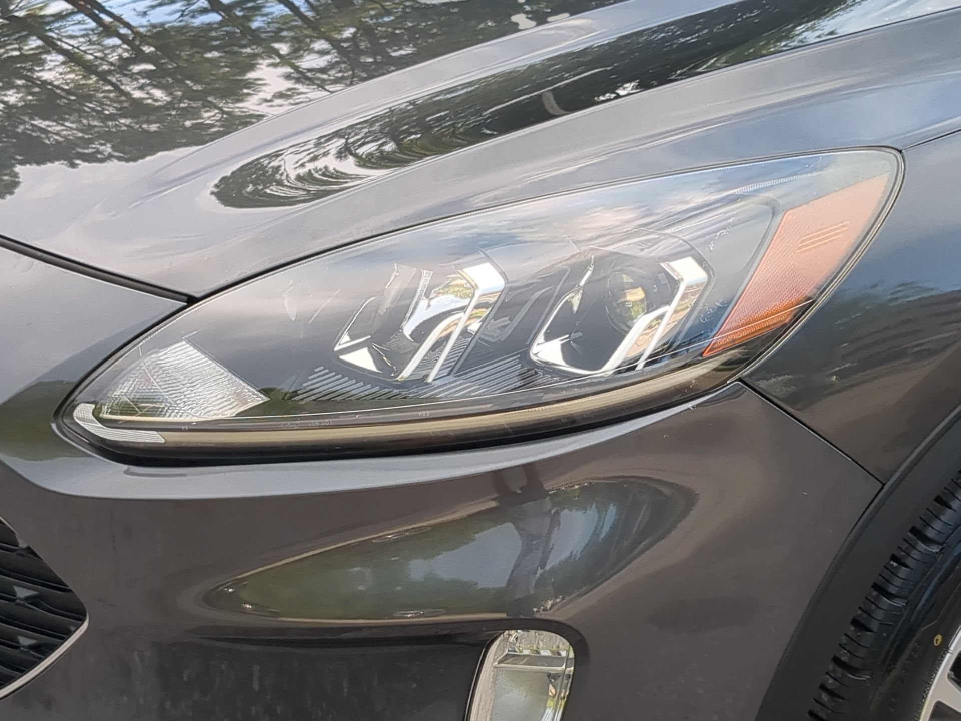 Certified 2020 Ford Escape SEL FWD image 44