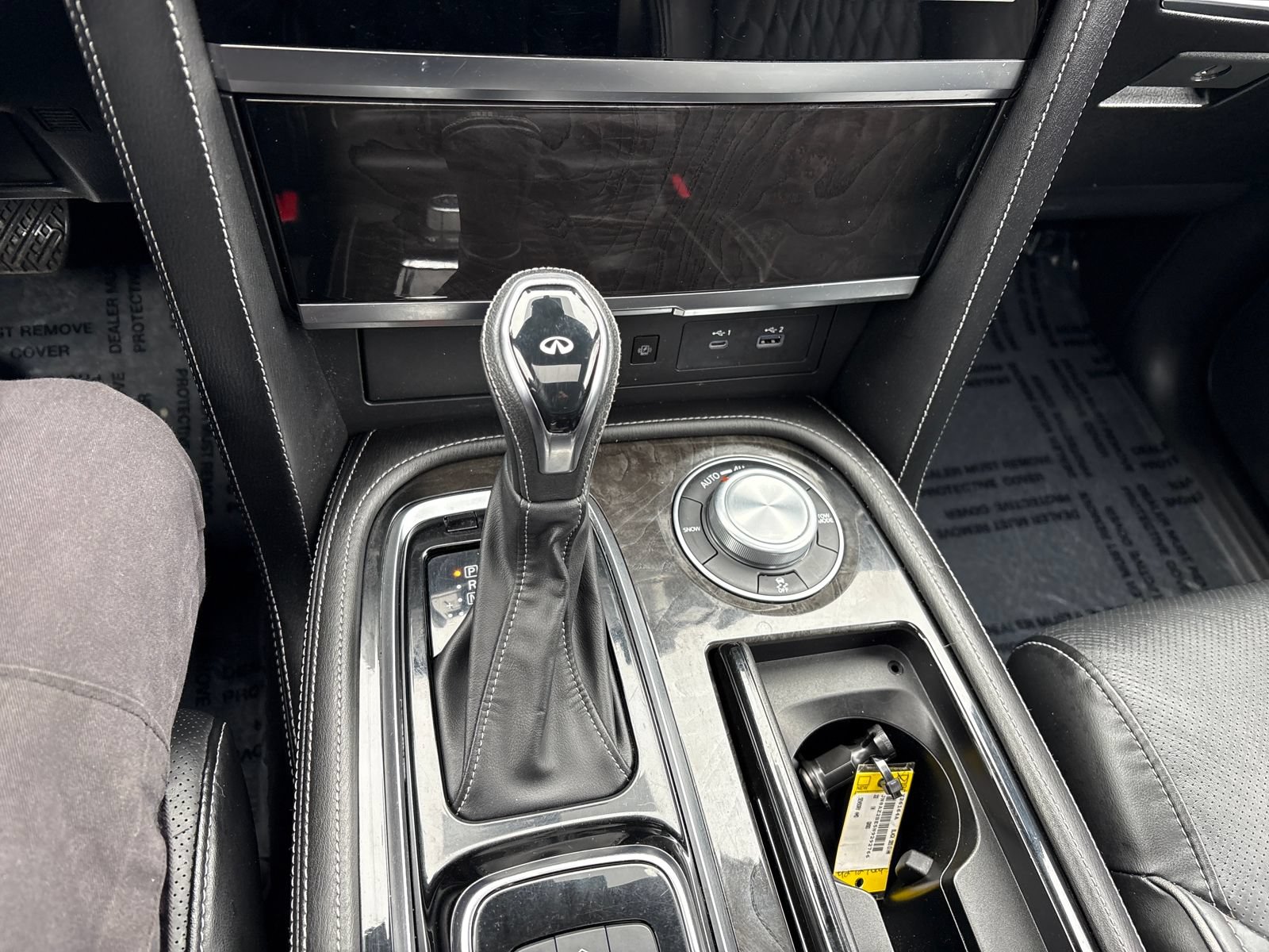Used 2022 INFINITI QX80 Sensory w/ Cargo Package AWD/4WD image 18