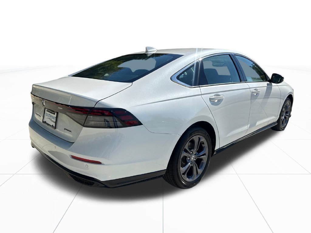 Certified 2026 Honda Accord EX-L image 9