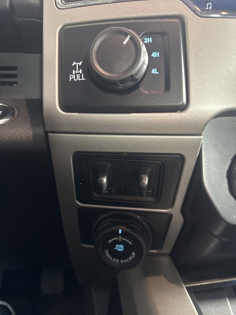 Used 2022 Ford F250 Lariat w/ Tremor Off-Road Package image 29