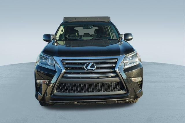 Used 2018 Lexus GX 460 Premium w/ Premium Package image 2