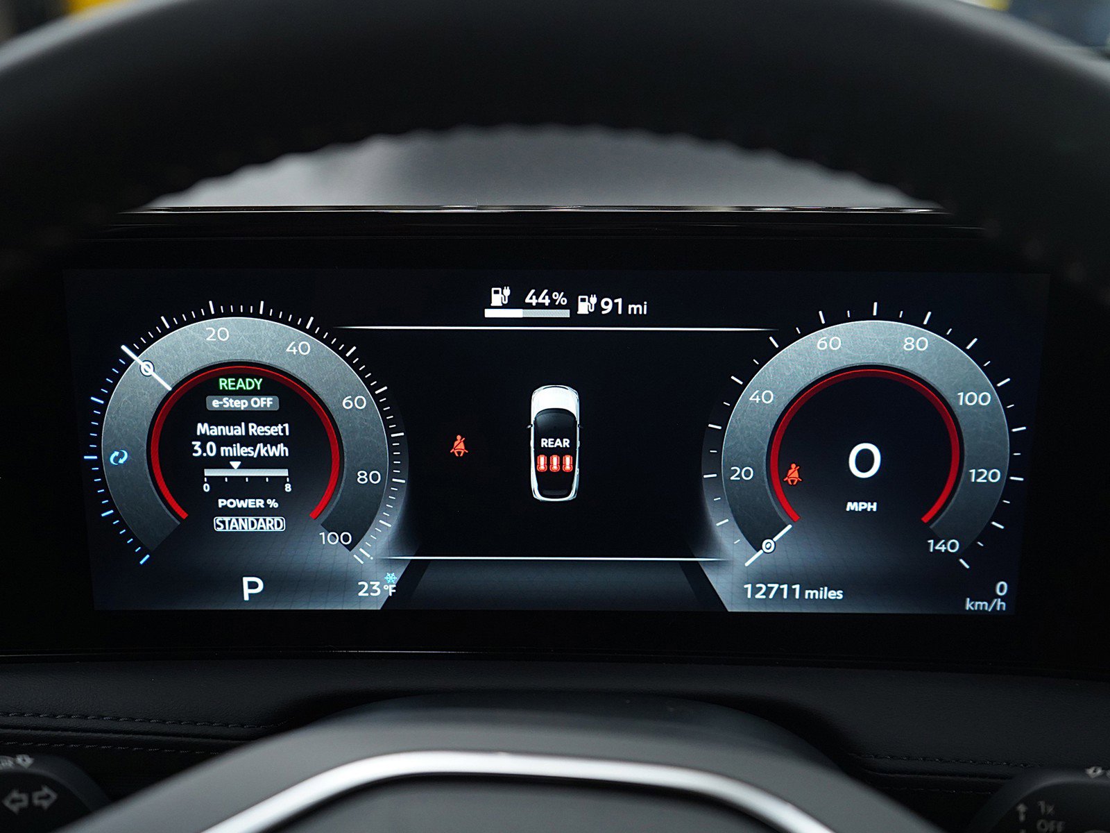 Used 2024 Nissan Ariya AWD image 28