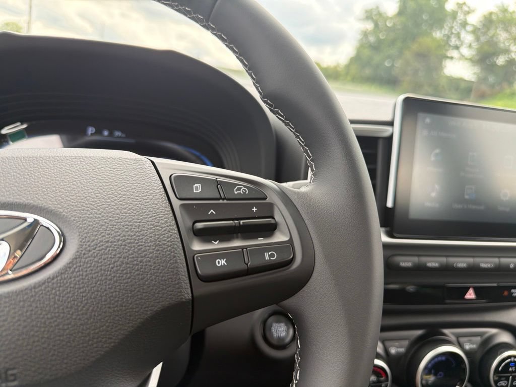 New 2026 Hyundai Venue SEL FWD image 32