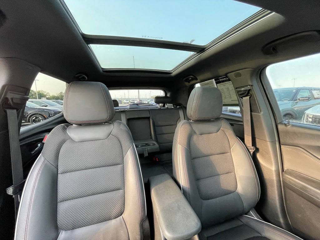 Used 2023 Chevrolet TrailBlazer RS w/ Sun and Liftgate Package FWD image 28
