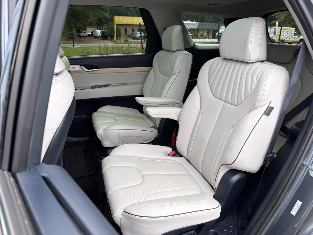Certified 2024 Hyundai Palisade Limited AWD/4WD image 20