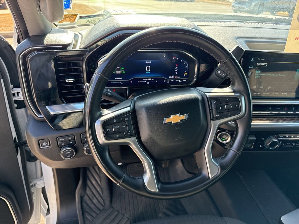 Certified 2024 Chevrolet Silverado 2500 LT image 38