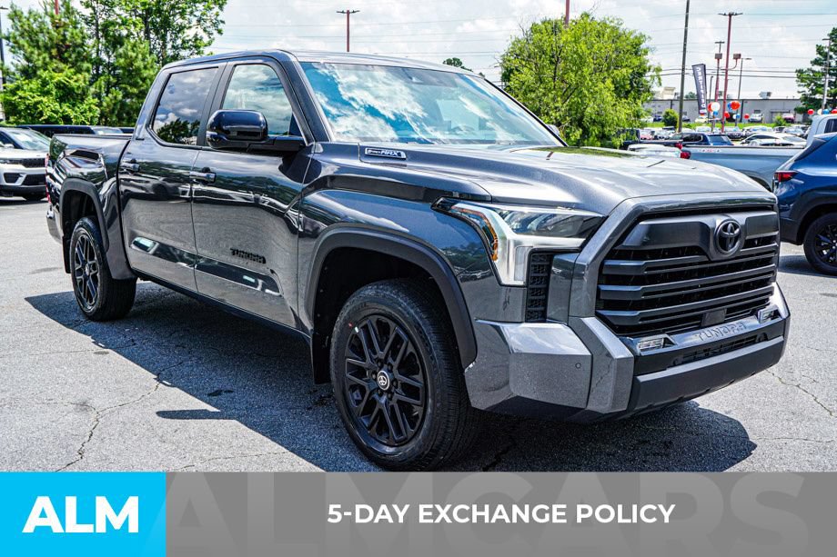 Used 2026 Toyota Tundra Limited AWD/4WD image 4