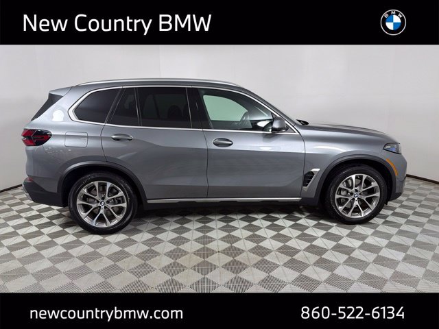 Certified 2026 BMW X5 xDrive50e w/ Premium Package AWD/4WD image 8