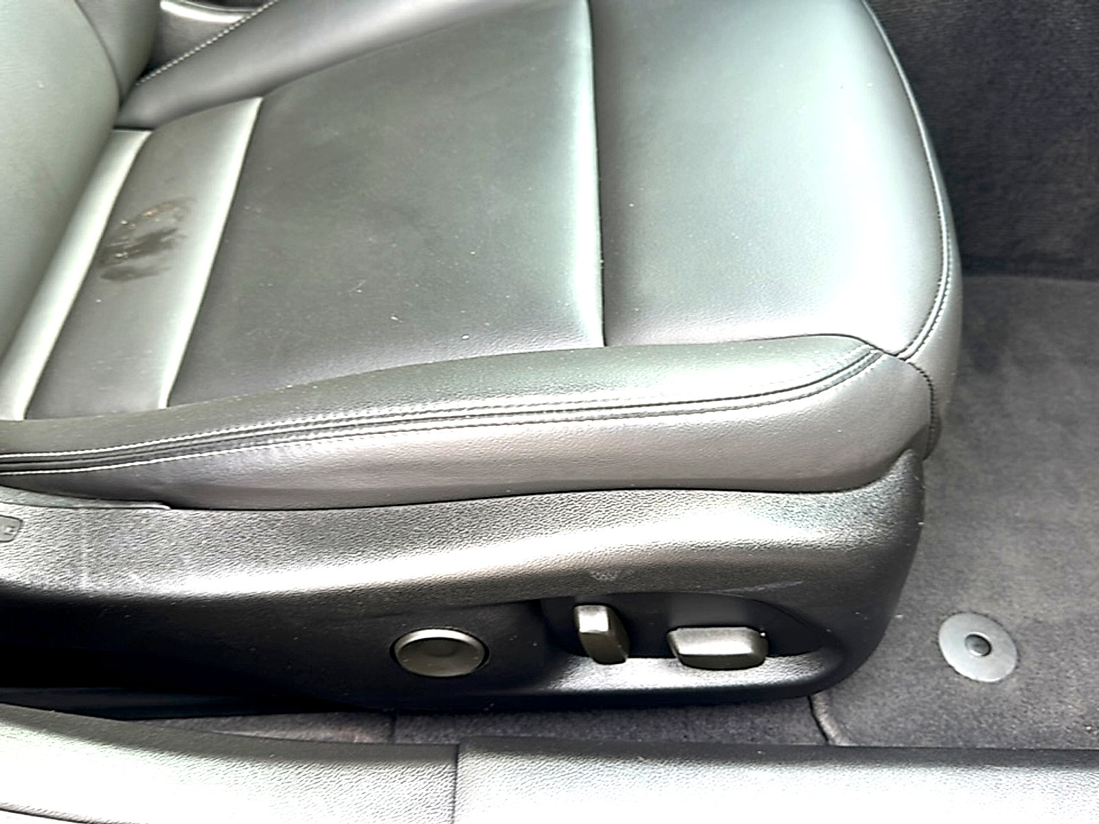 Certified 2024 Cadillac CT5 Luxury w/ Sun And Sound Package image 25