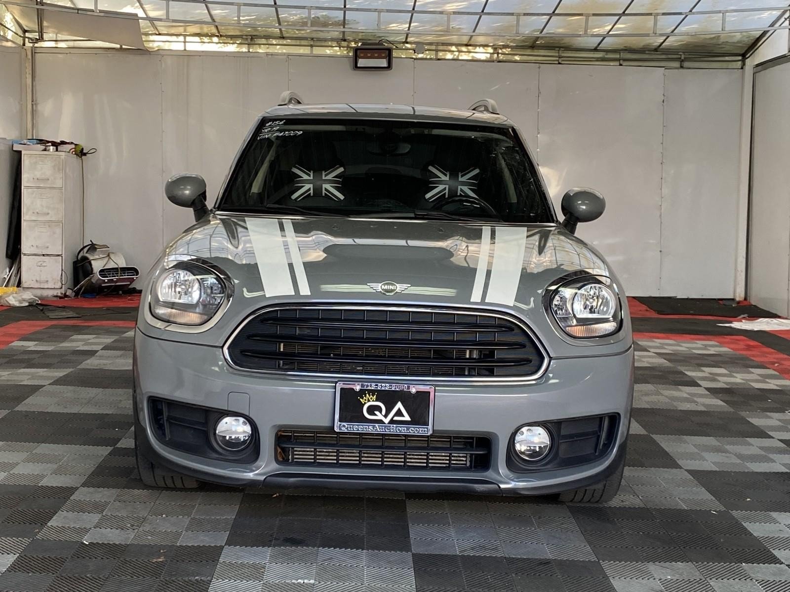 Used 2019 MINI Cooper Countryman FWD image 2