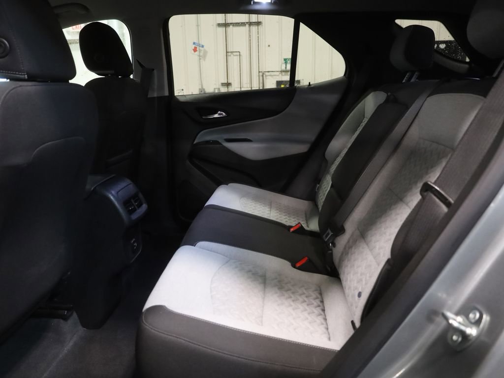 Used 2023 Chevrolet Equinox LT w/ Driver Convenience Package image 24